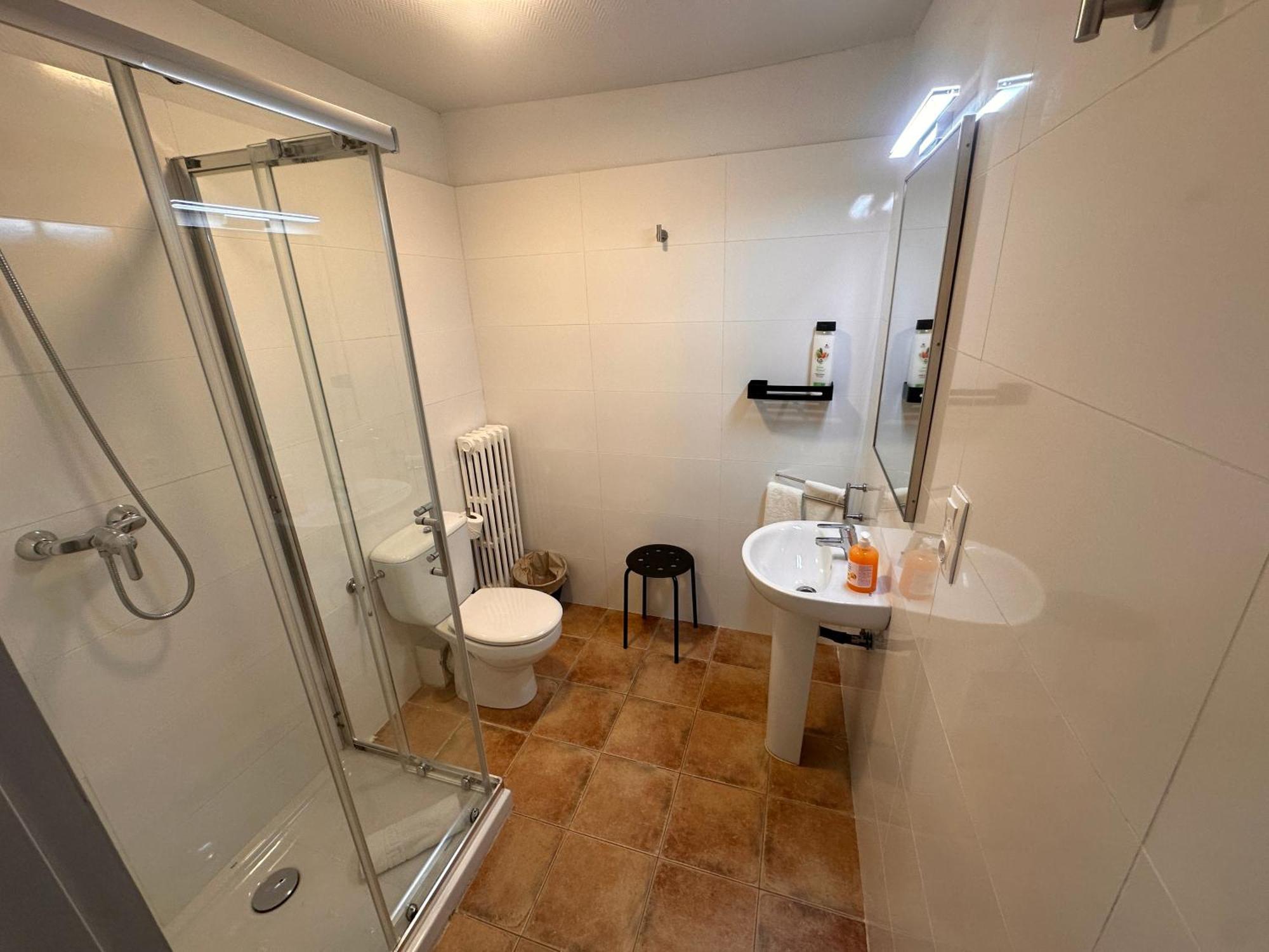 Hostal Ars Puigcerda Bagian luar foto